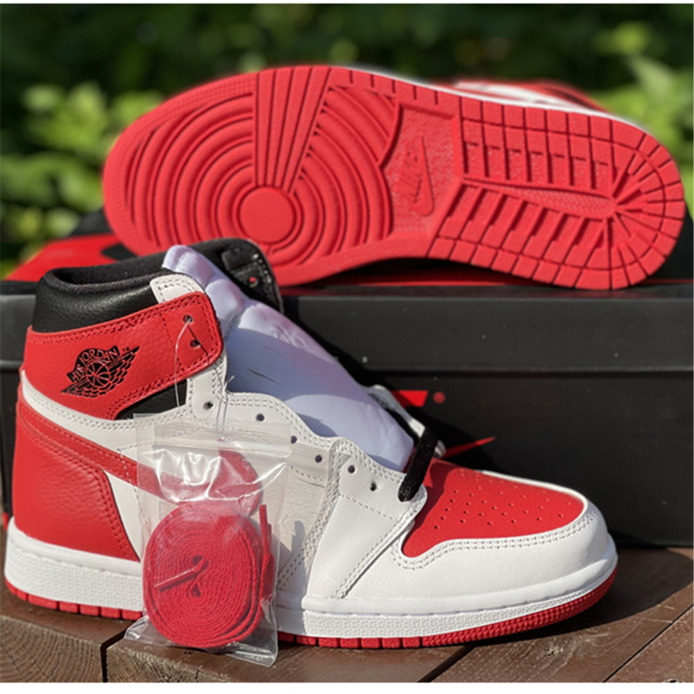 Jordan AJ1 High OG “Heritage” Sneaker - 