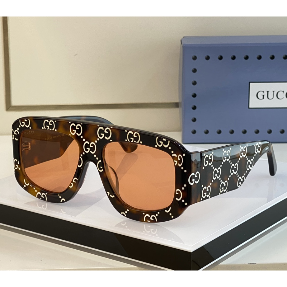 Gucci  Sunglasses   GG0980 - 