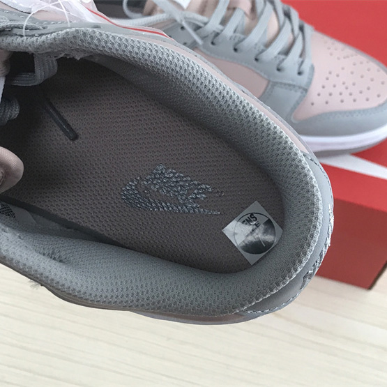 Nike Dunk Low “Pink / Grey” Sneakers     DM8329-600 - 