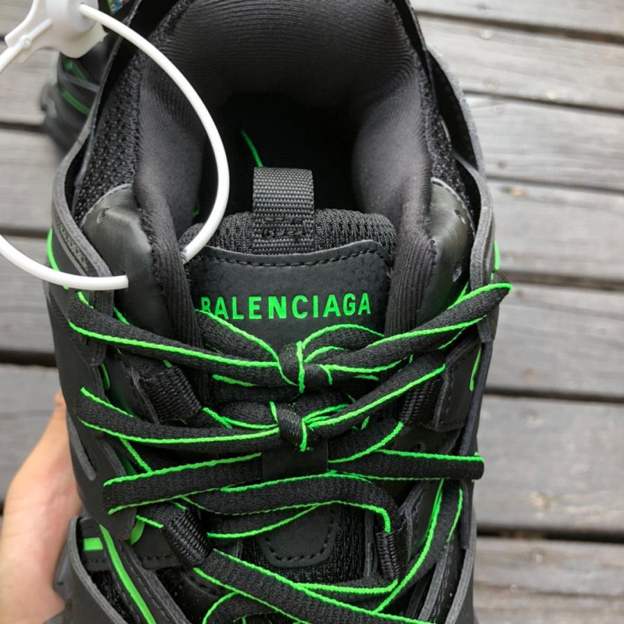 Balenciaga Track 3.0 Sneaker  - 