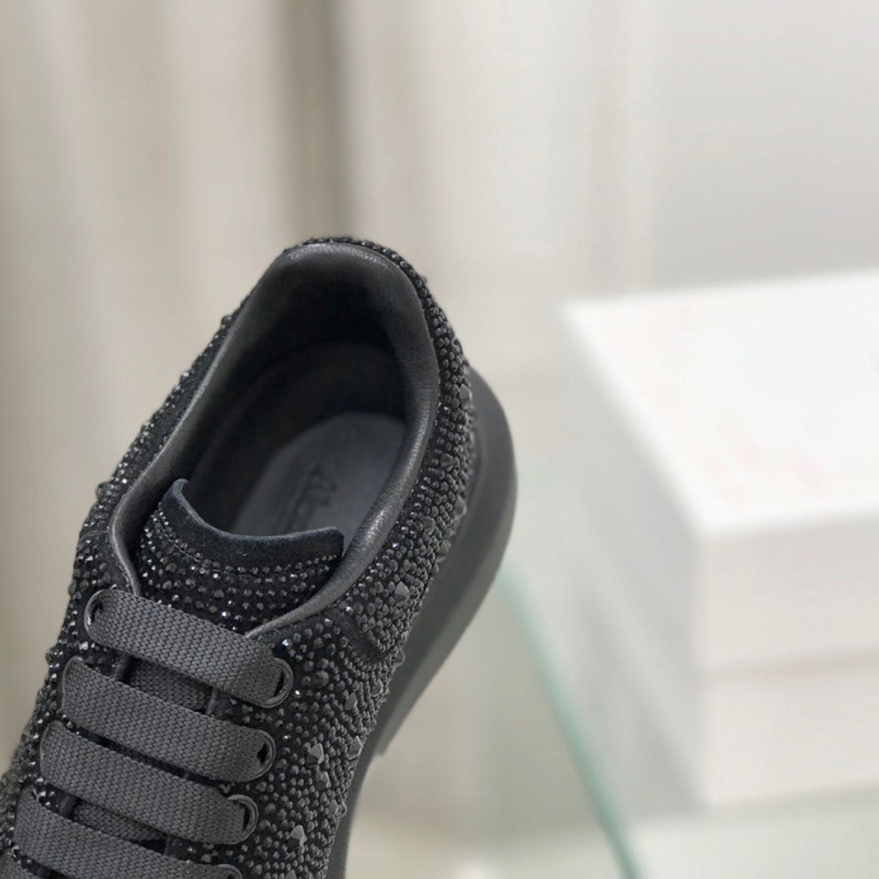 Alexander Mqueen Glitter Oversized Sneakers - 