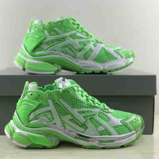 Balenciaga Runner Sneaker In FLuo Green  - 