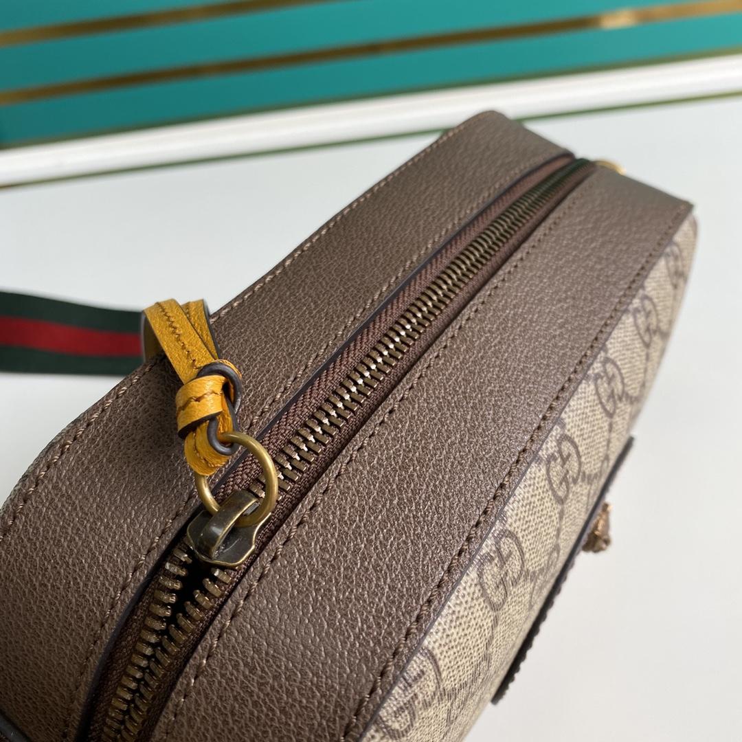 Gucci Neo Vintage GG Supreme Messenger Bag(24-15-7.6cm)   - DesignerGu