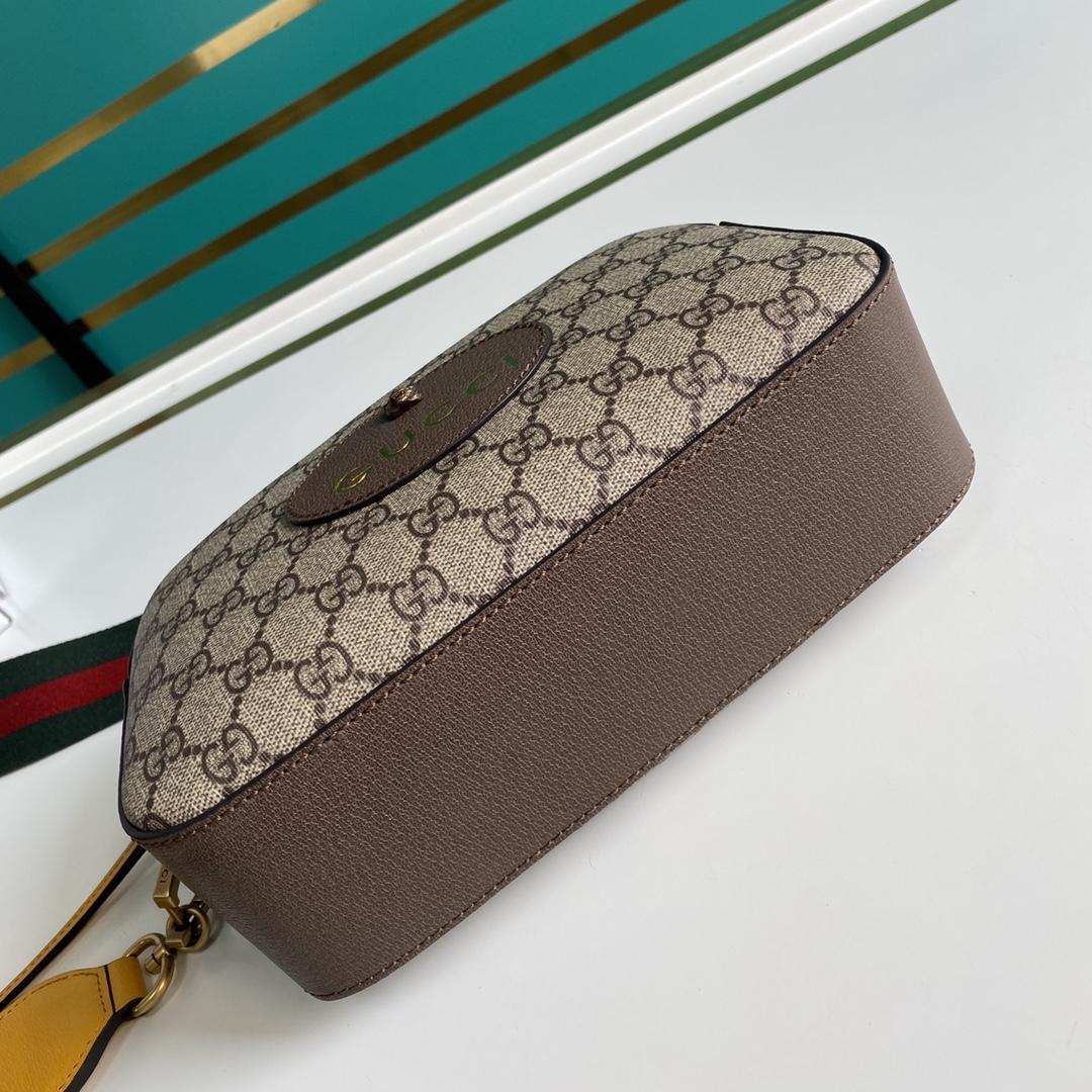 Gucci Neo Vintage GG Supreme Messenger Bag(24-15-7.6cm)   - DesignerGu