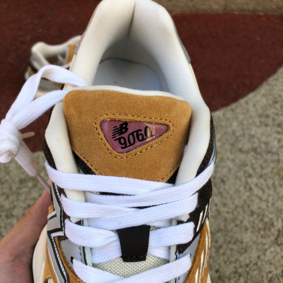 Joe Freshgoods x New Balance 9060 Sneakers          u9060NBwor - 