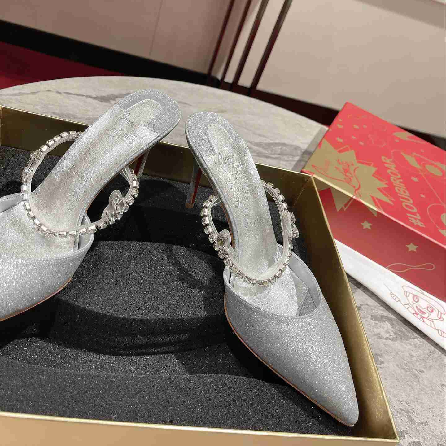 Christian Louboutin Planet Queen Pump  85mm - 