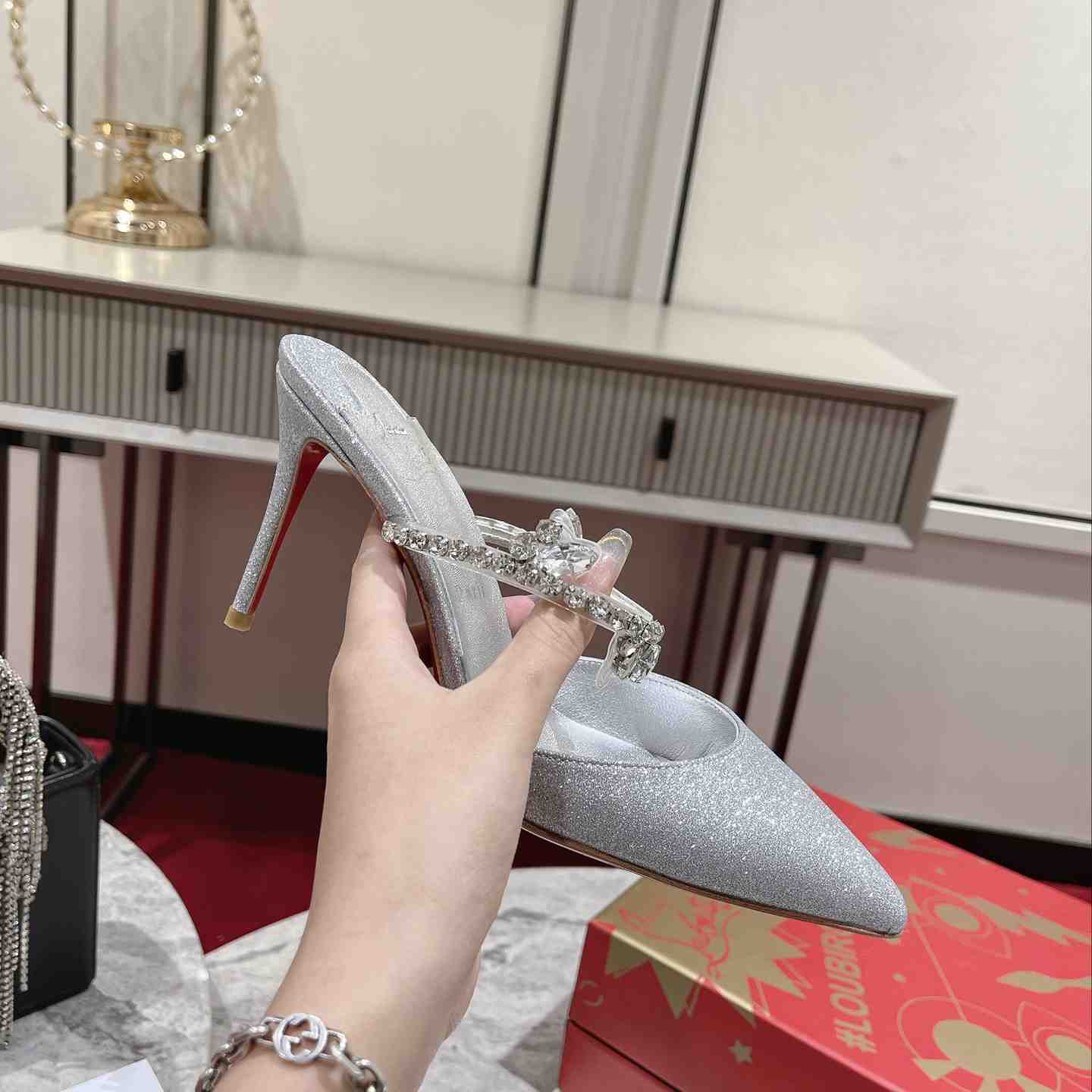 Christian Louboutin Planet Queen Pump  85mm - 