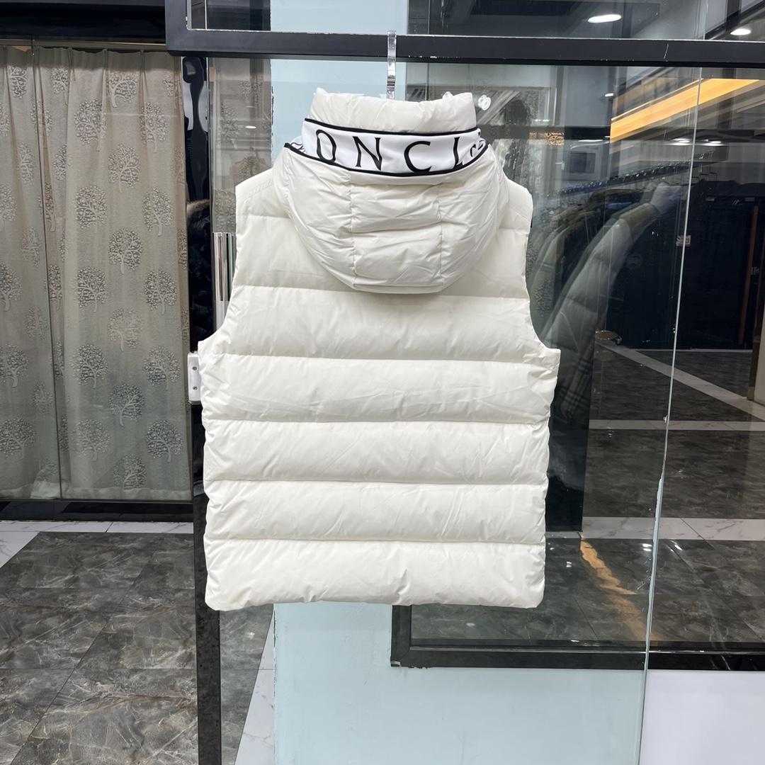 Moncler Cardamine Down Vest - 