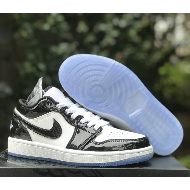 Air Jordan 1 Low “Concord” Sneaker      DV1309-100 - DesignerGu