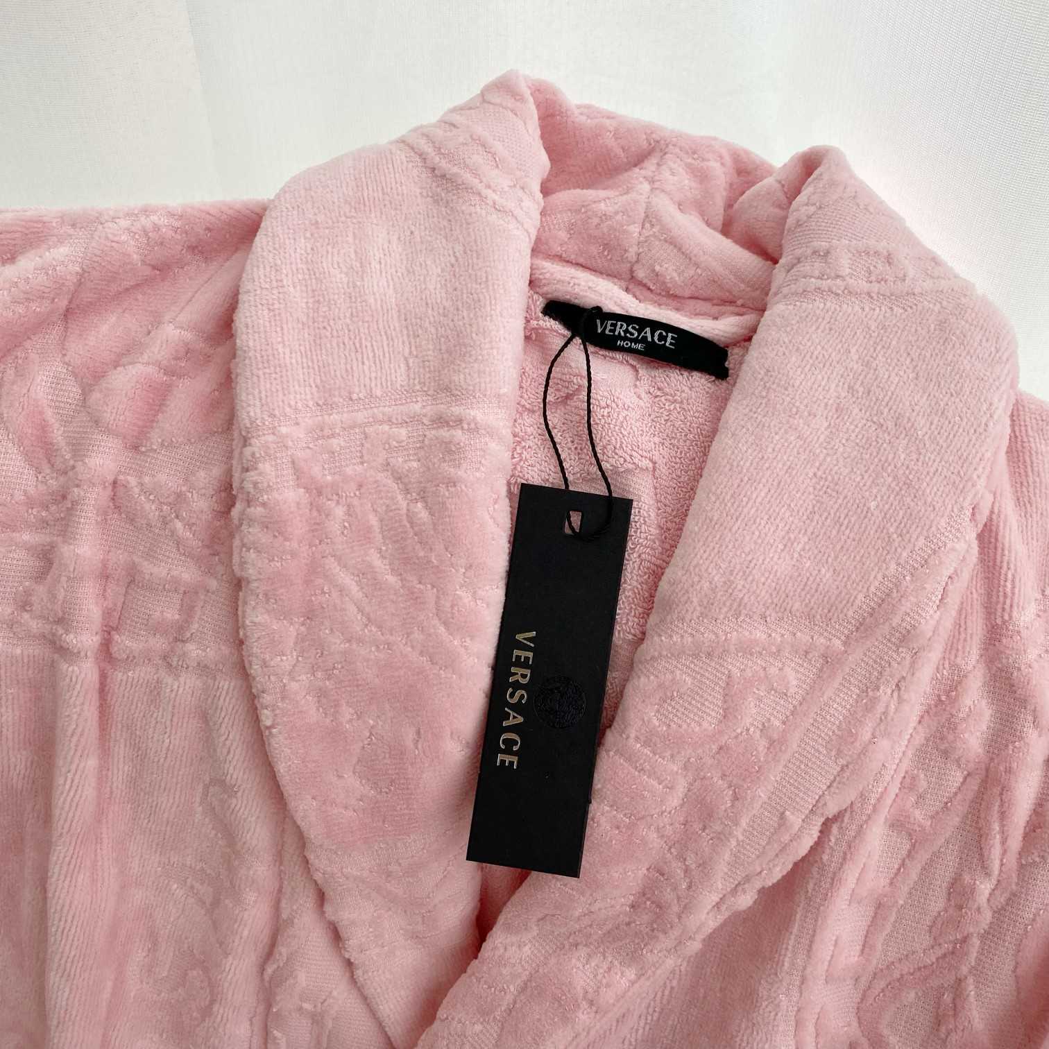 Versace Medusa Amplified Bathrobe(Uniform size) - DesignerGu