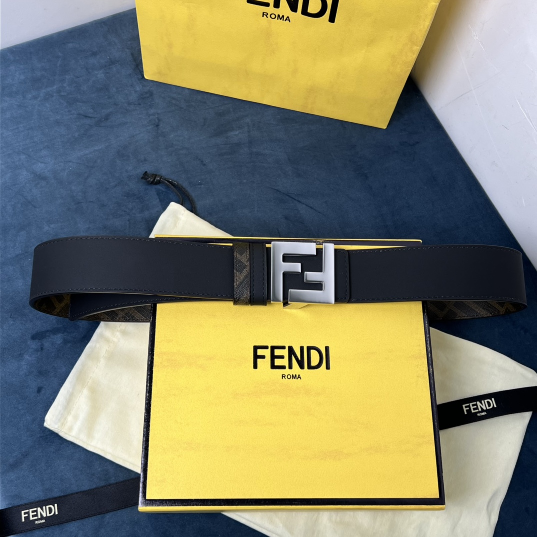 Fendi Reversible Black Leather Belt  - 