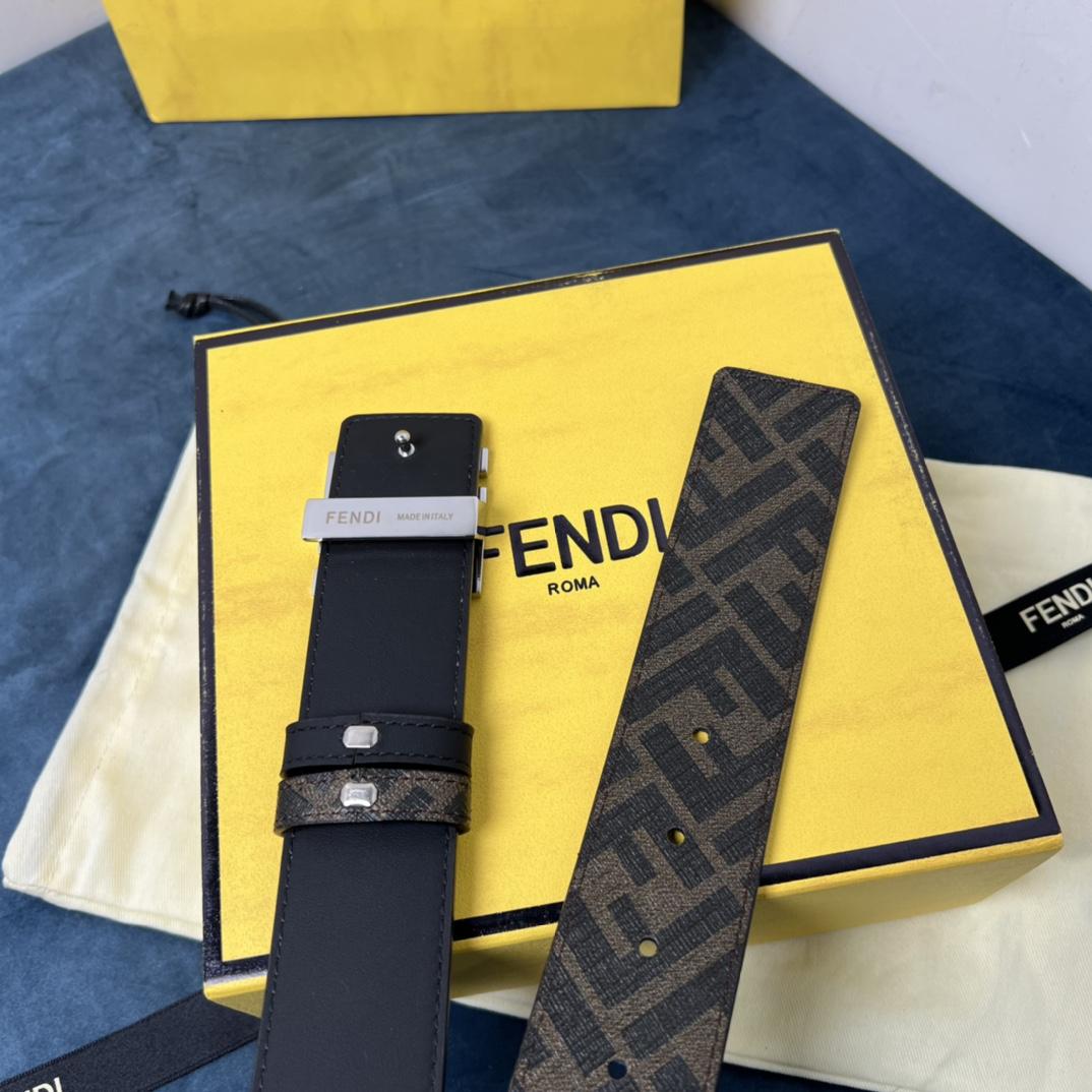 Fendi Reversible Black Leather Belt  - 