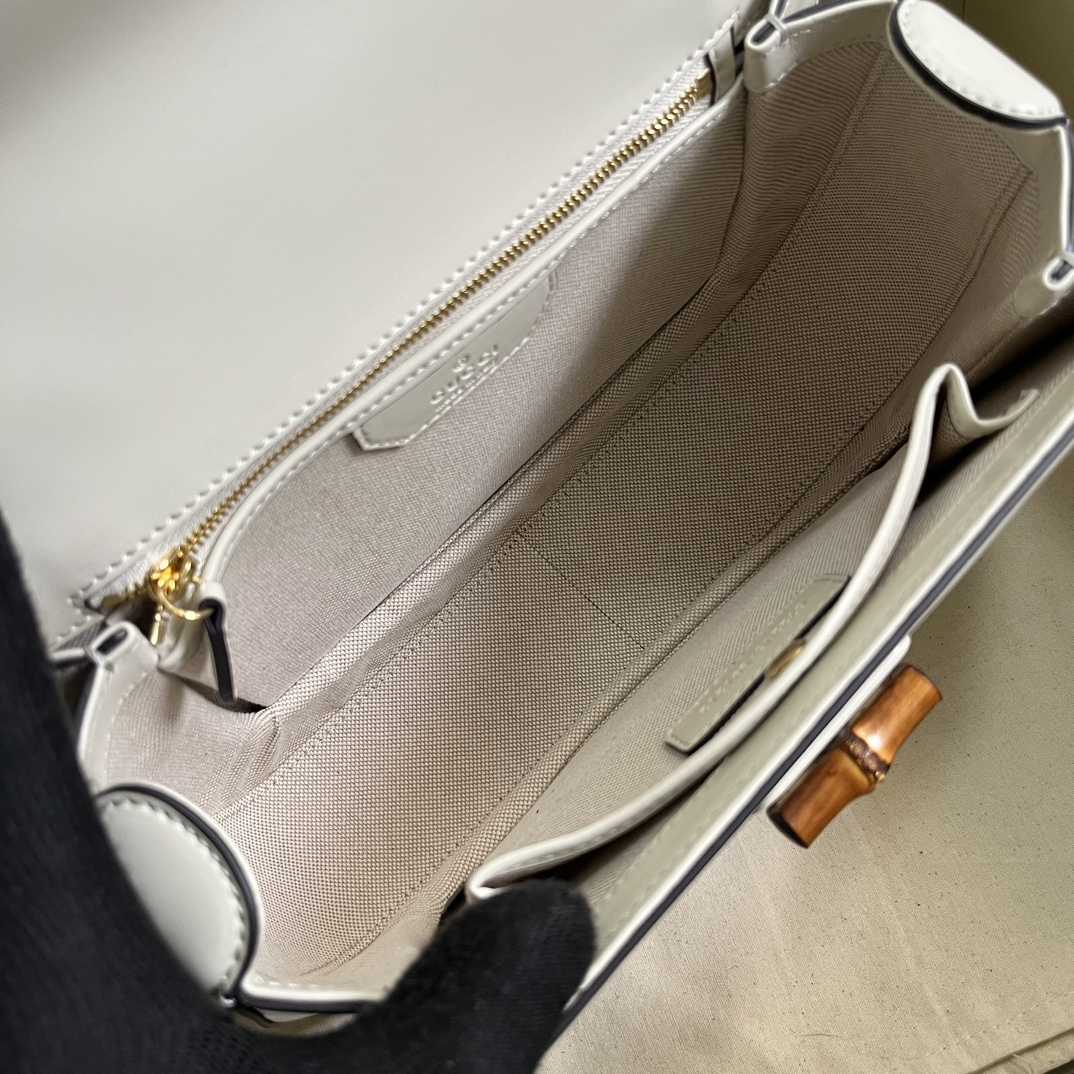 Gucci Bamboo 1947 Medium Bag(26-17-9cm) - 
