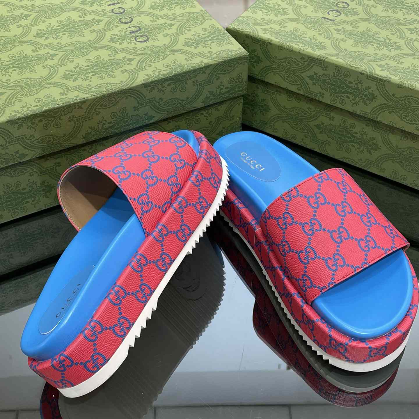 Gucci Women's Platform Slide Sandal - DesignerGu