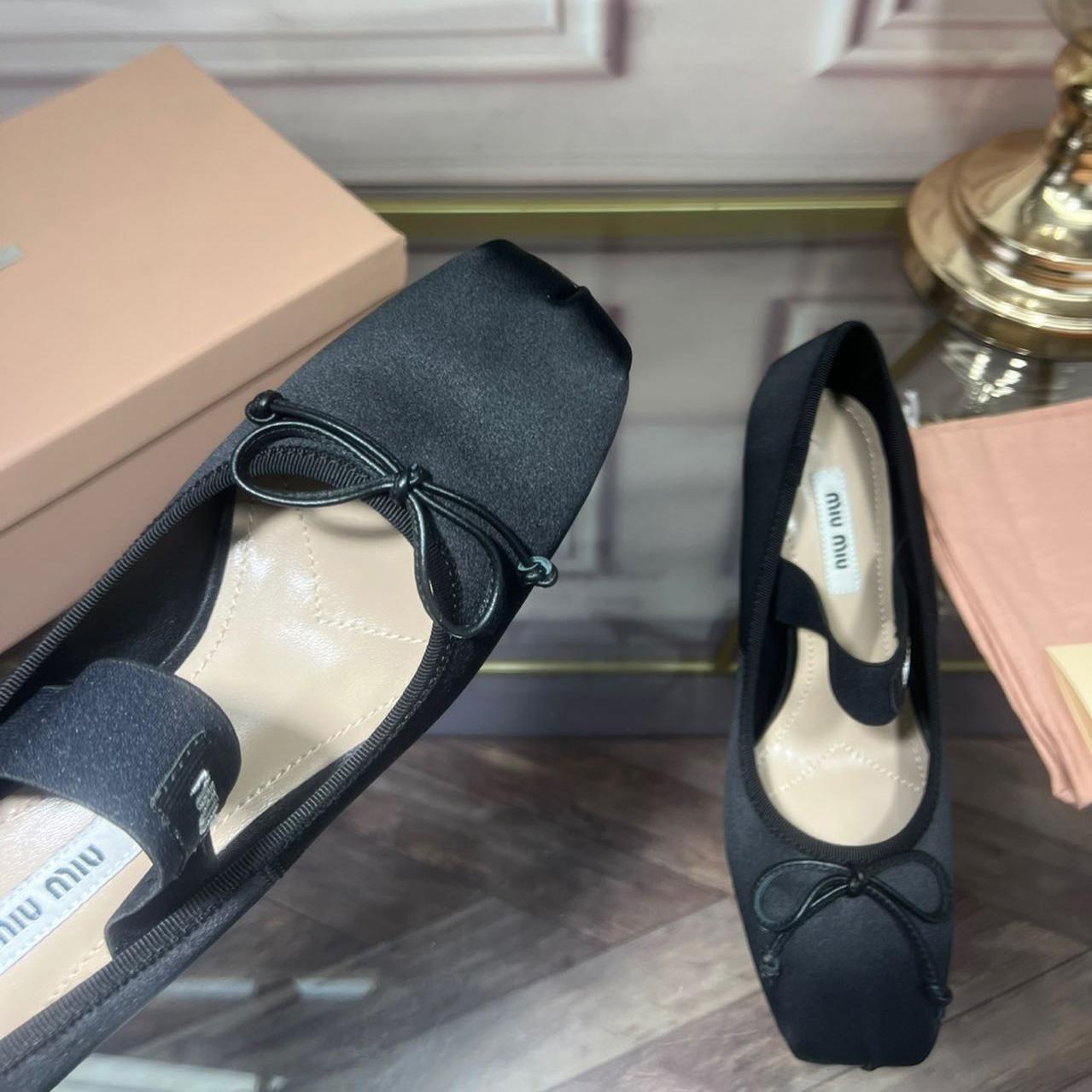 Miu Miu Satin Pumps - DesignerGu
