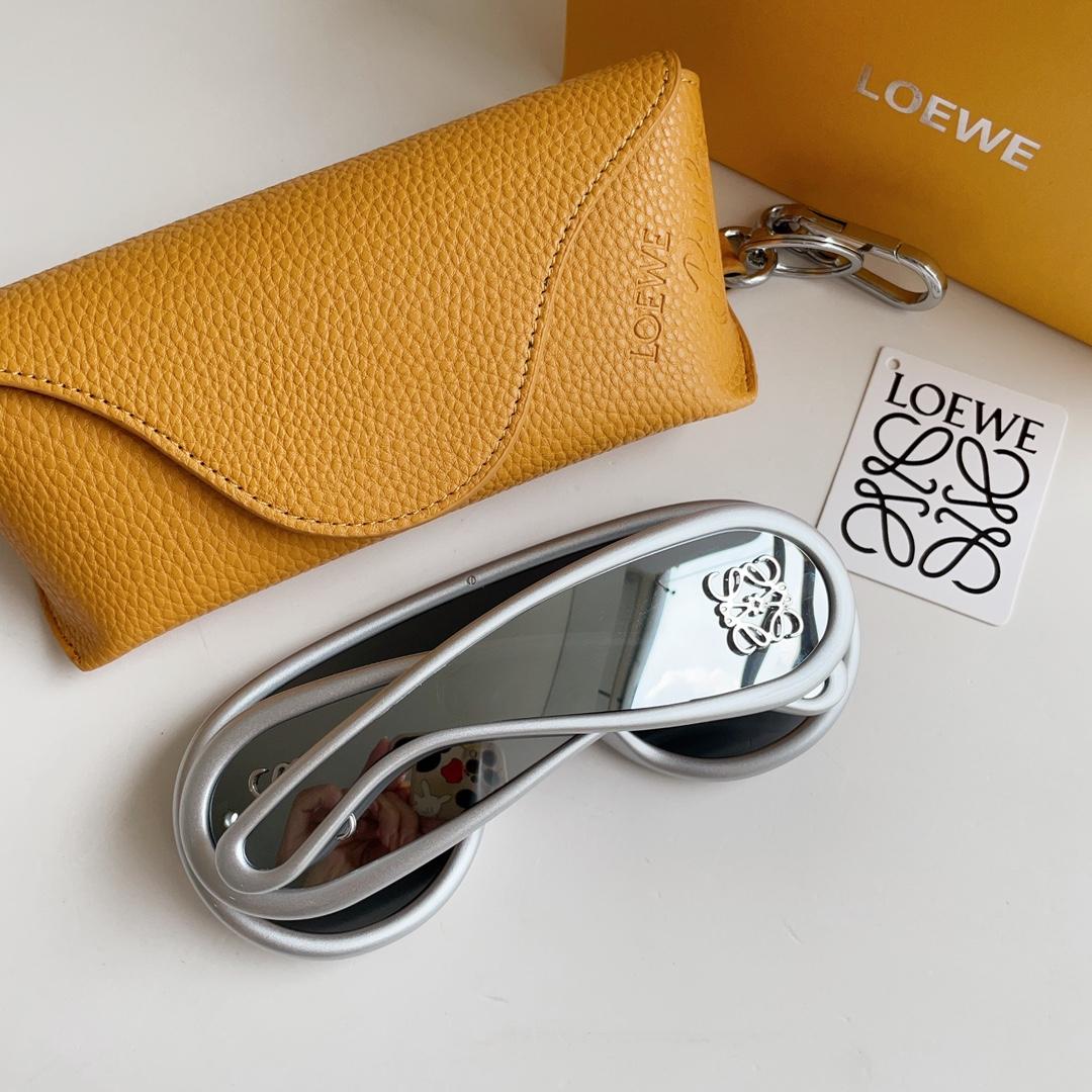 Loewe Wave Mask Sunglasses - 