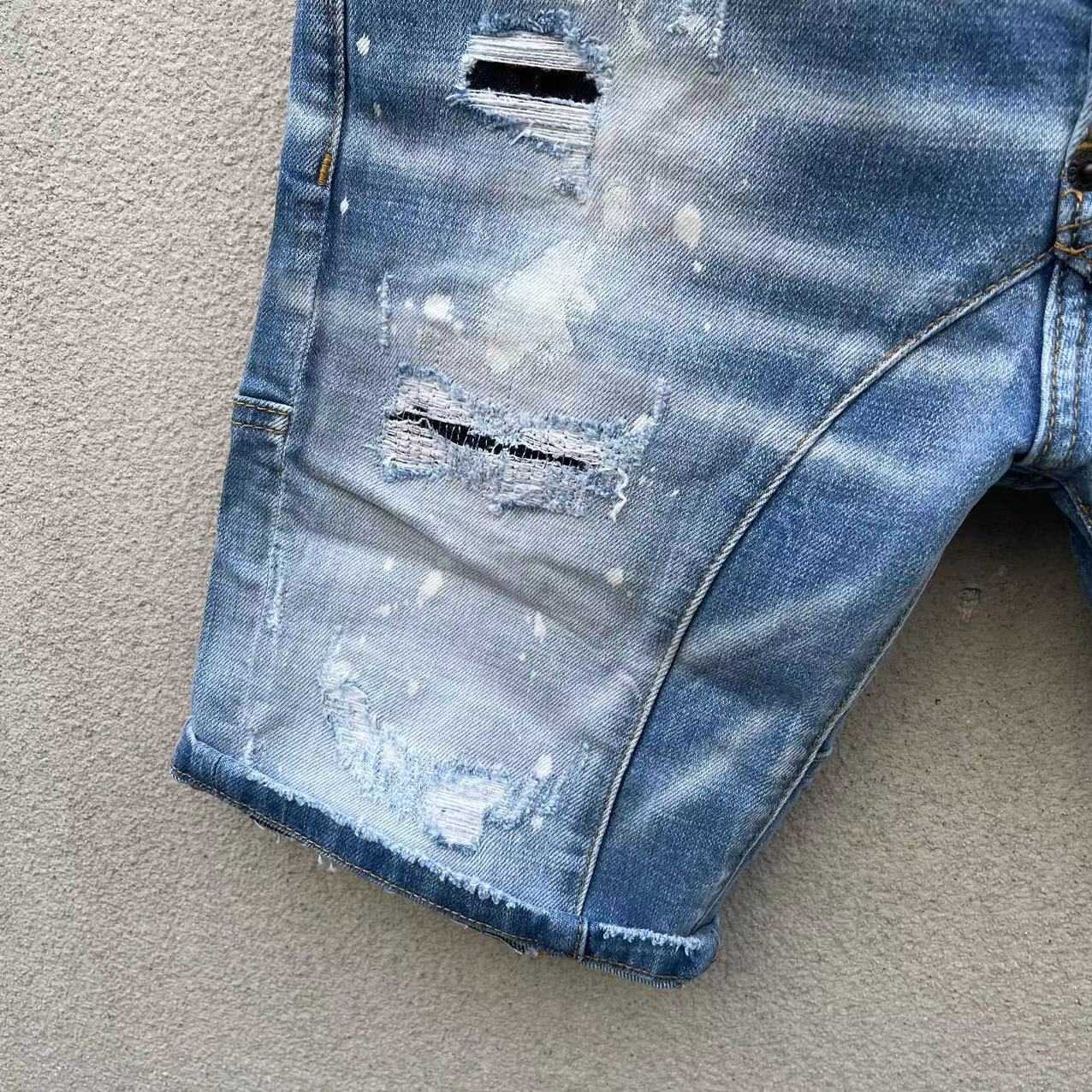 Dsquared2  Denim Shorts  DT138 - 