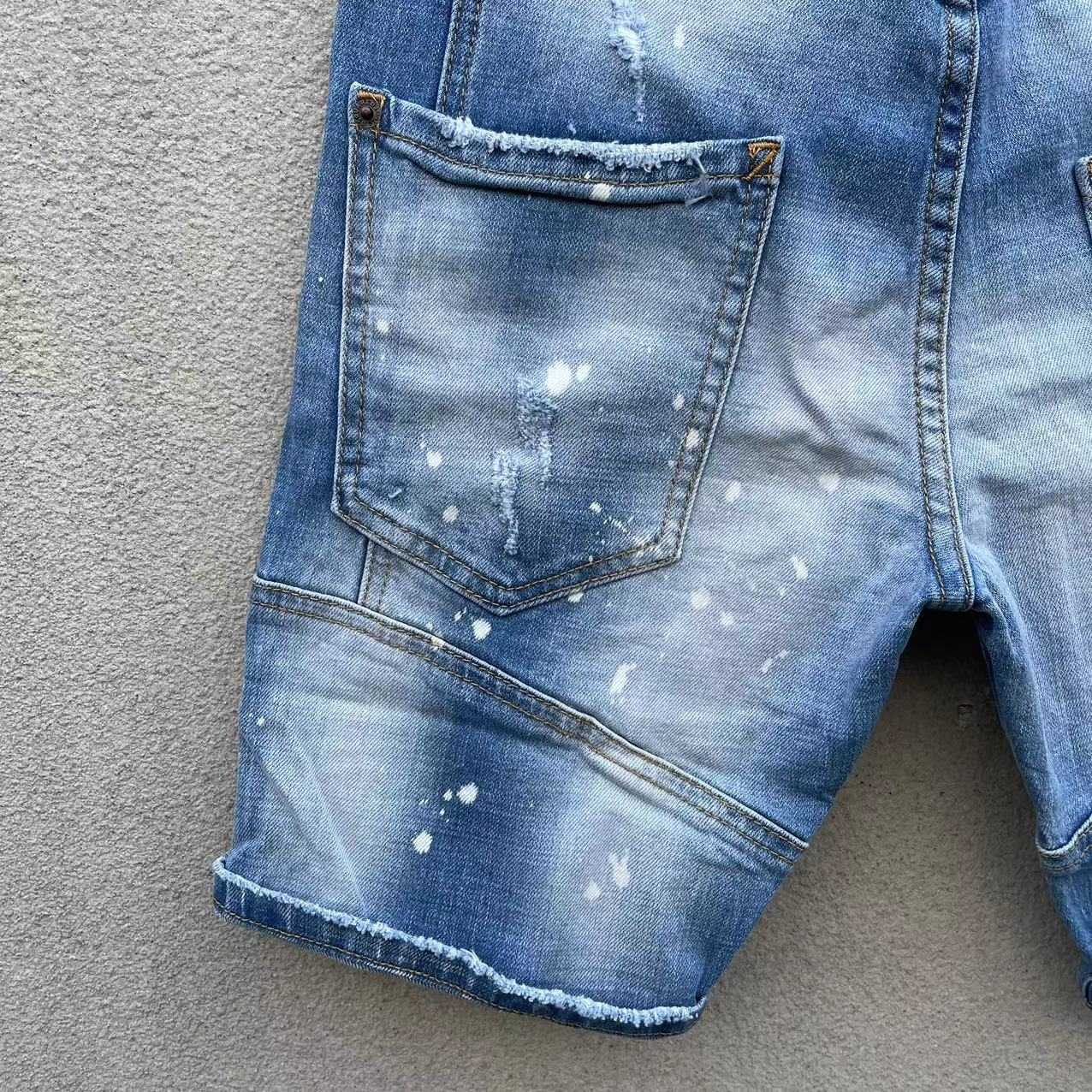 Dsquared2  Denim Shorts  DT138 - 