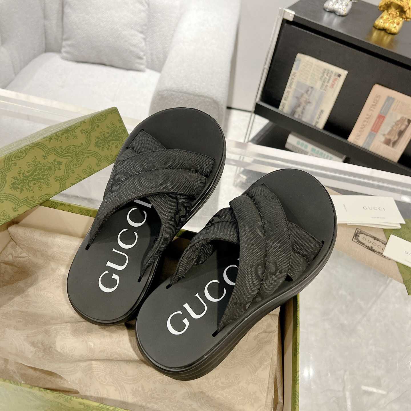 Gucci Women's GG Platform Slide Sandal - DesignerGu