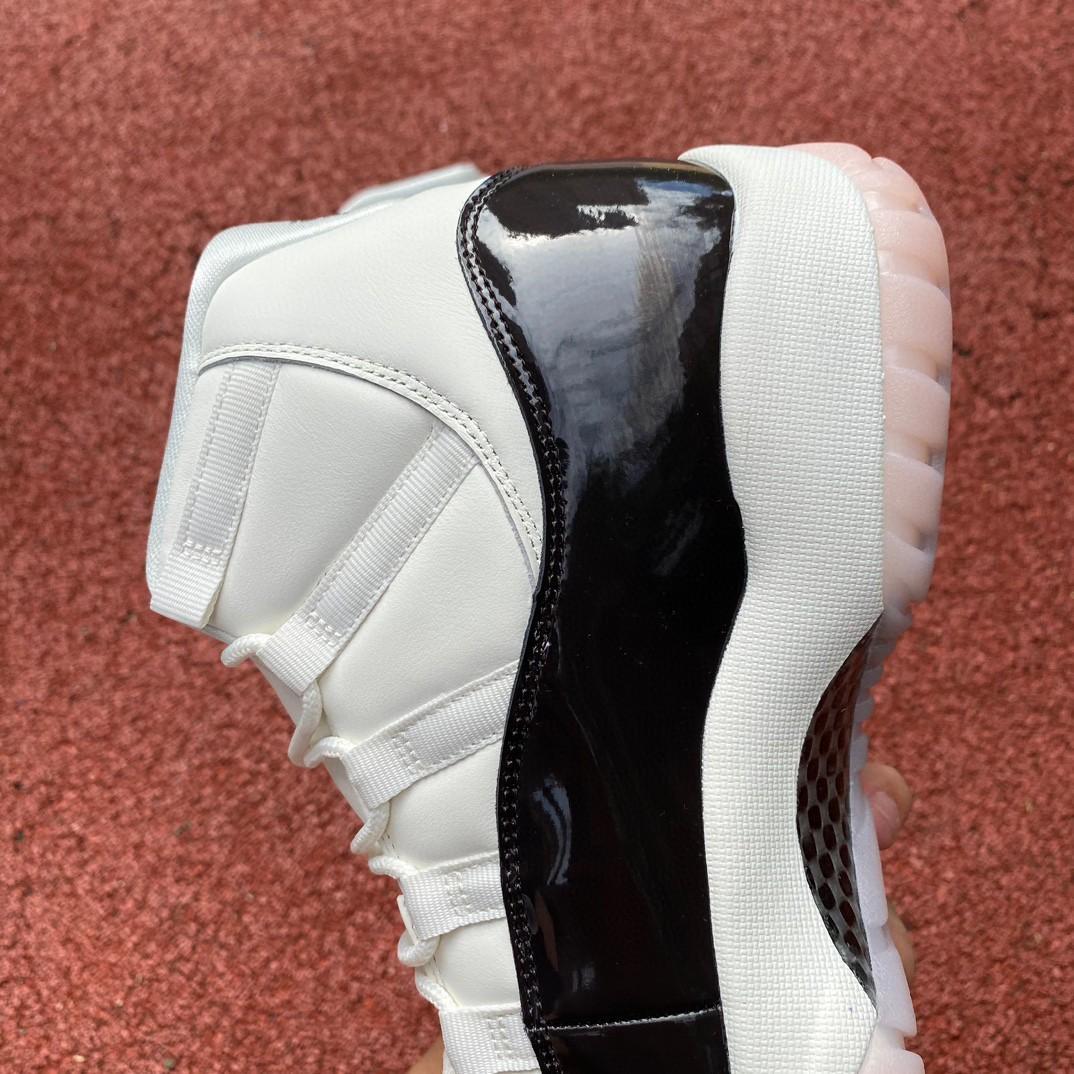 Air Jordan 11 "Neapolitan" Sneaker      AR0715-101 - 