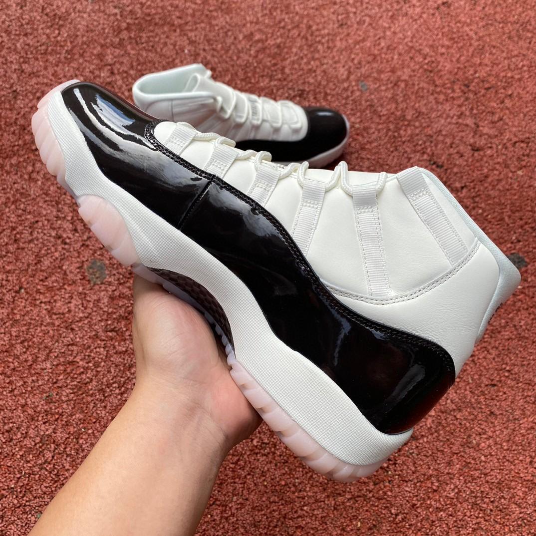 Air Jordan 11 "Neapolitan" Sneaker      AR0715-101 - 