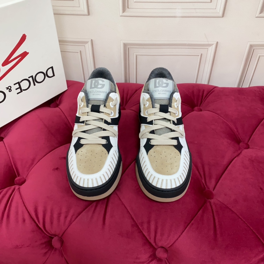 Dolce & Gabbana Mixed-material New Roma Sneakers - 