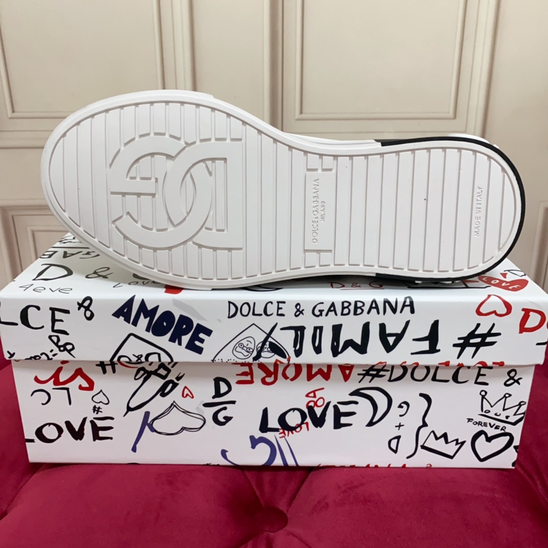 Dolce & Gabbana Portofino Vintage Calfskin Sneakers - DesignerGu