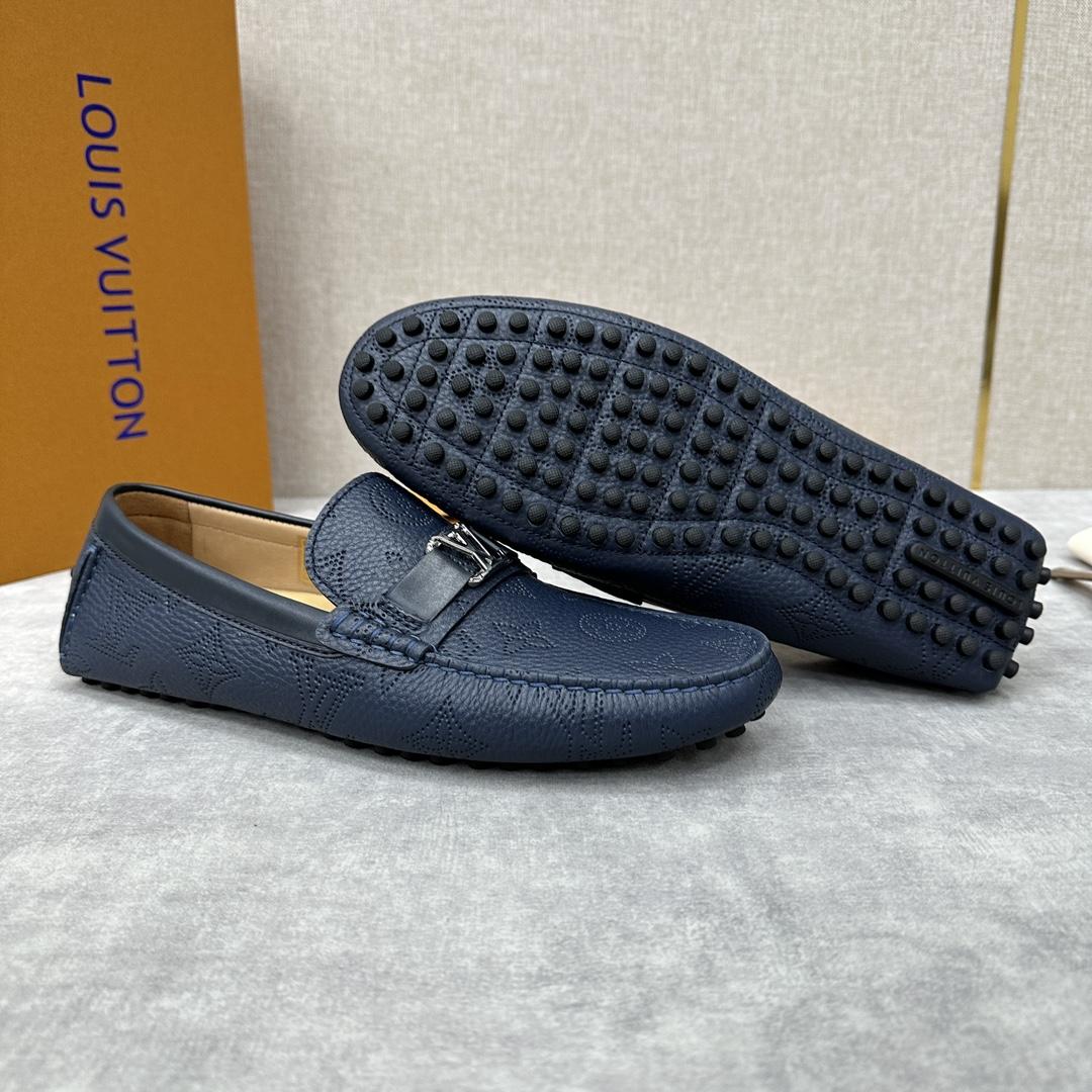 Louis Vuitton Hockenheim Moccasin - 