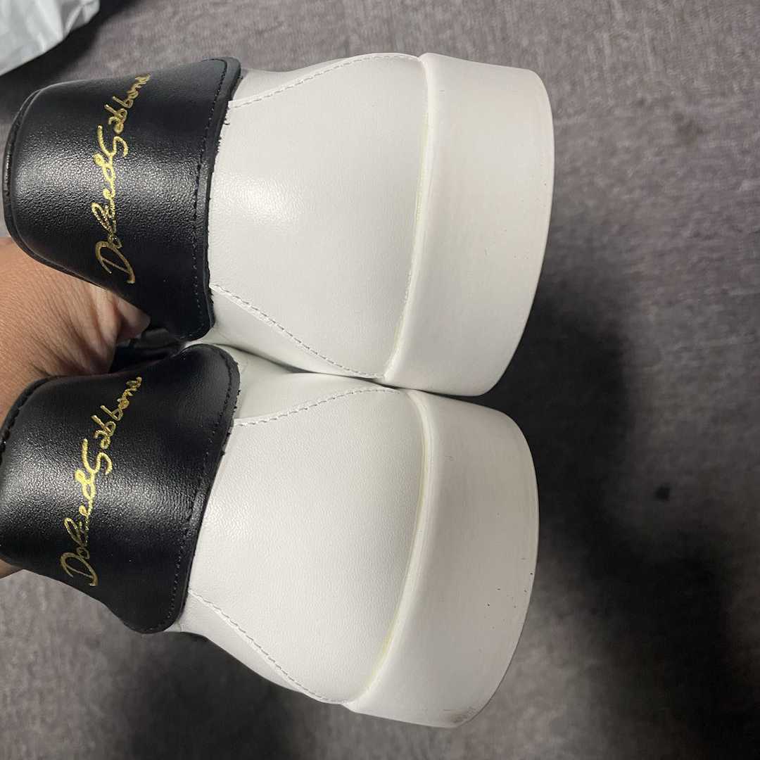 Dolce & Gabbana Portofino Sneakers - DesignerGu