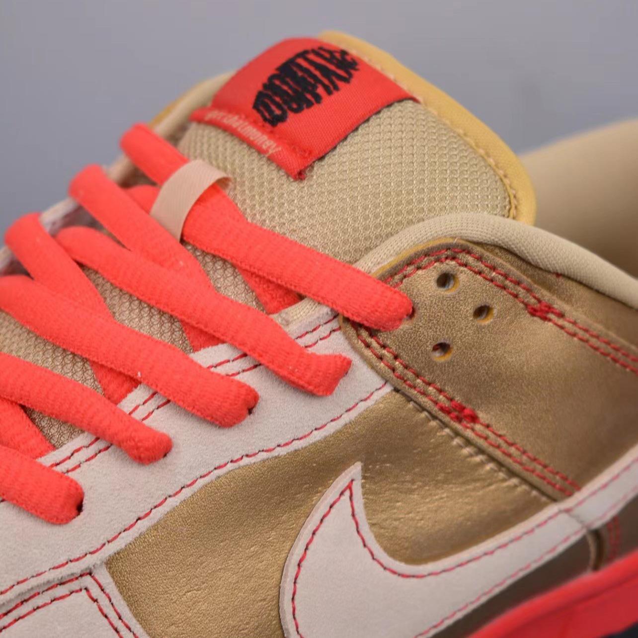 Nike SB ZOOM Dunk Low Sneakers     304292 771698 - 