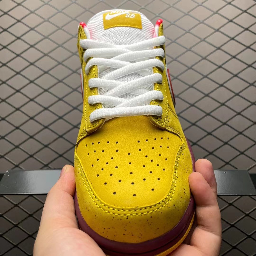 Concepts X NK SB Dunk ''Yellow Lobster " Sneaker     313170-137566 - 