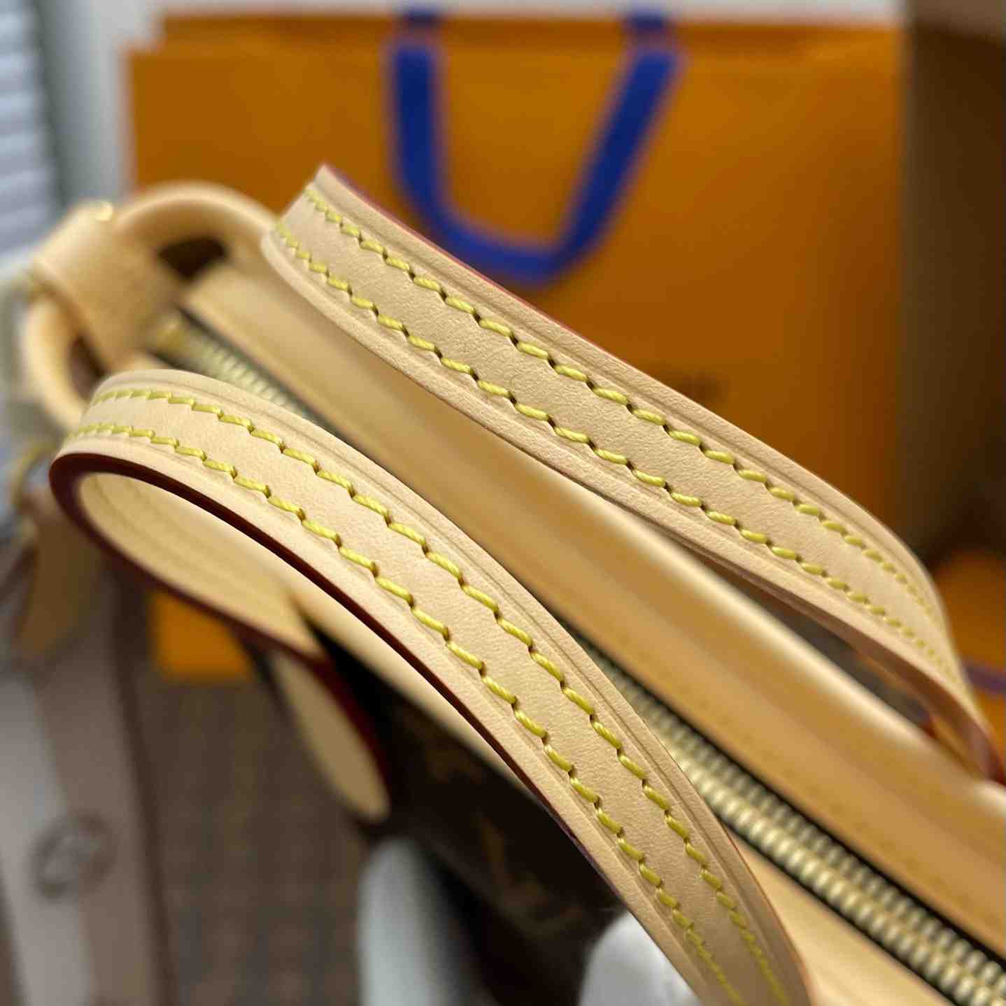 Louis Vuitton Neverfull BB   M46705 - 