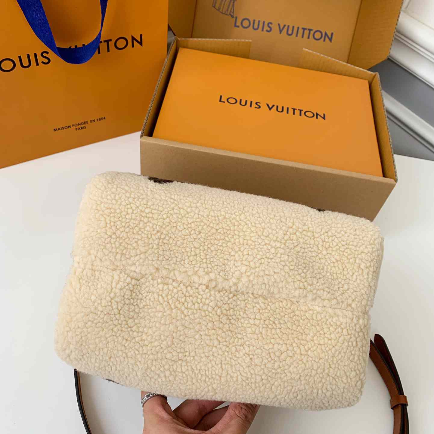Louis Vuitton Speedy Bandoulière 25   M23468 - 