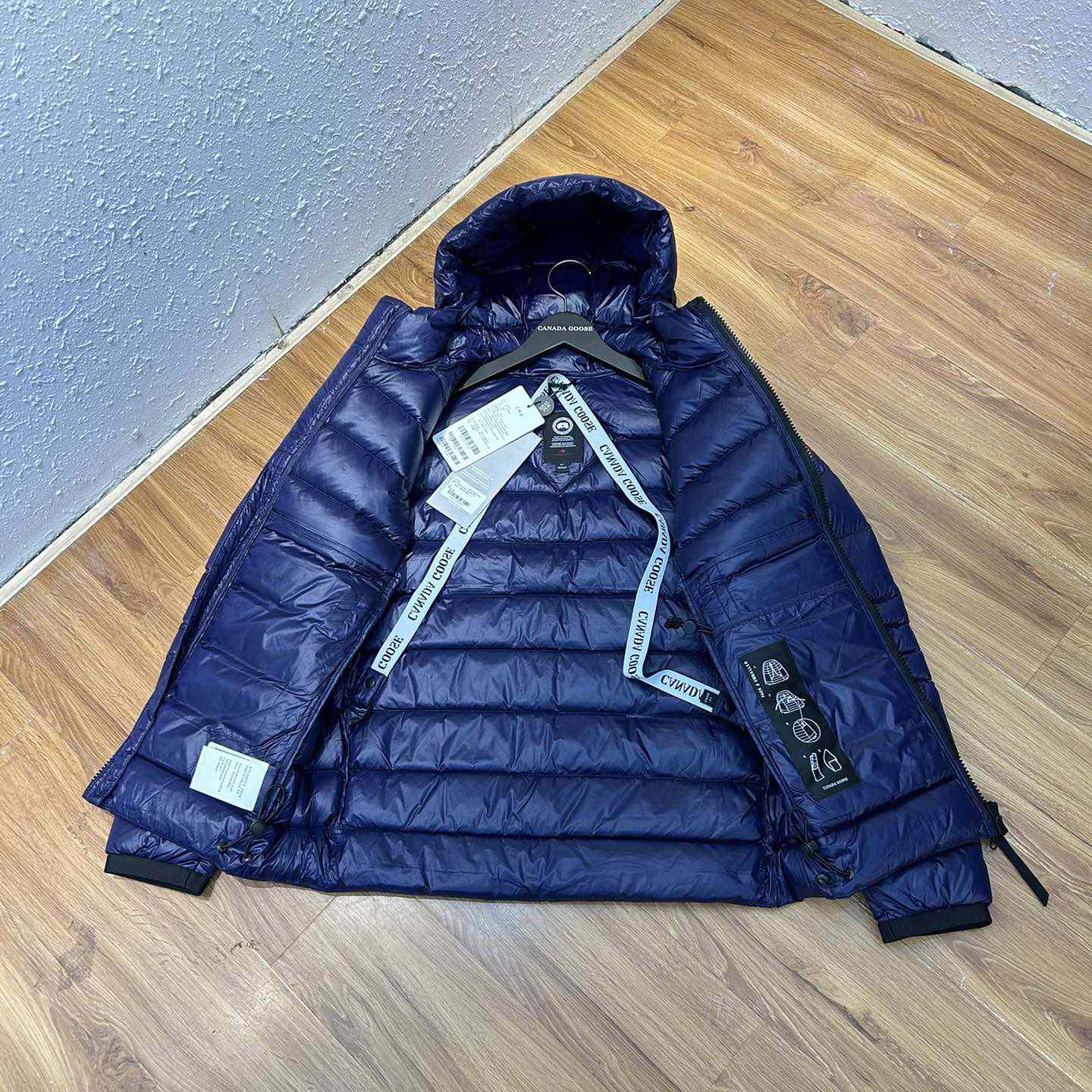 Canada Goose Crofton Hooded Jacket - 