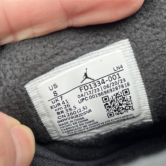 Air Jordan 8 Winterized “Gunsmoke” Sneakers      FD1334-001  - DesignerGu