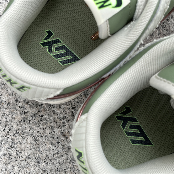 Nike Dunk Low “Be 1 of One” Sneaker      FQ0269-001 - 