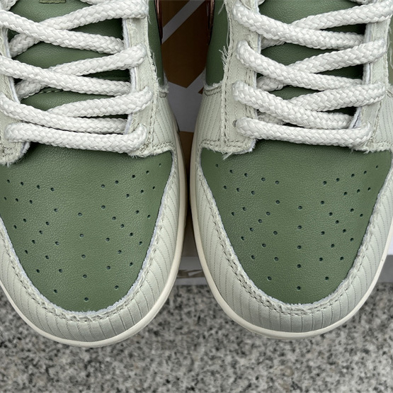 Nike Dunk Low “Be 1 of One” Sneaker      FQ0269-001 - 