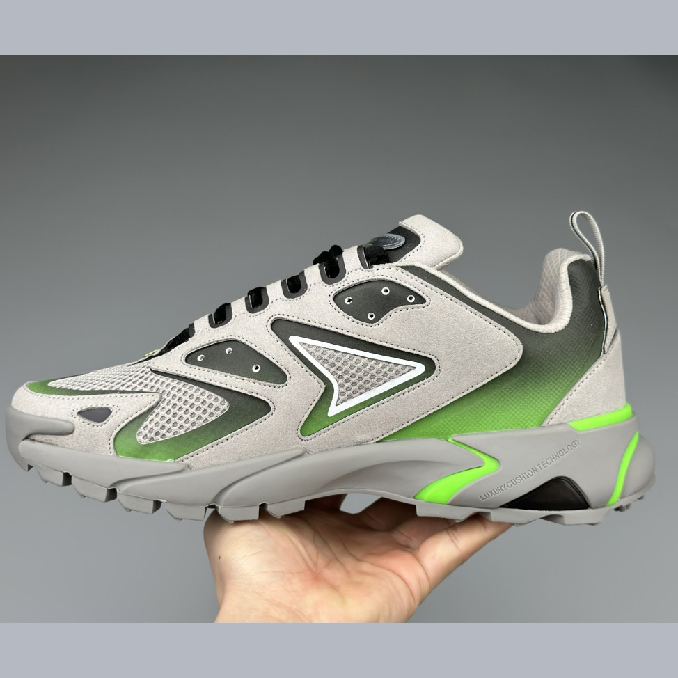 Louis Vuitton Runner Tatic Sneaker(Upon UK Size)     - 