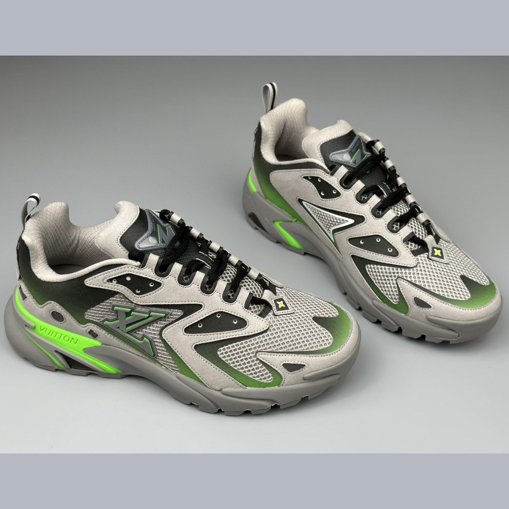 Louis Vuitton Runner Tatic Sneaker(Upon UK Size)     - 