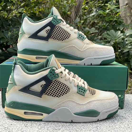  Air Jordan 4 Sneakers       DC7770-106 - 
