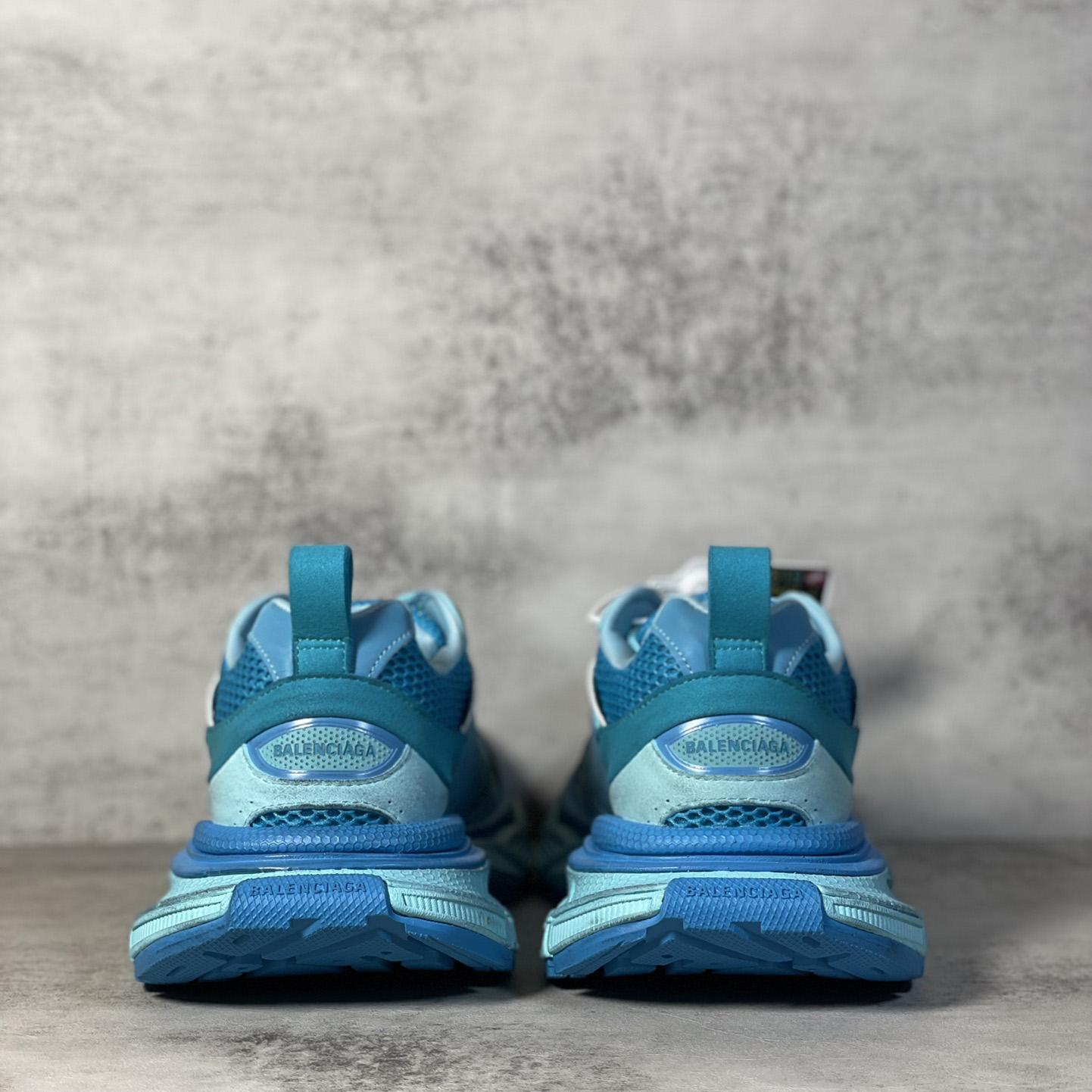 Balenciaga 3XL Sneaker In Blue - 