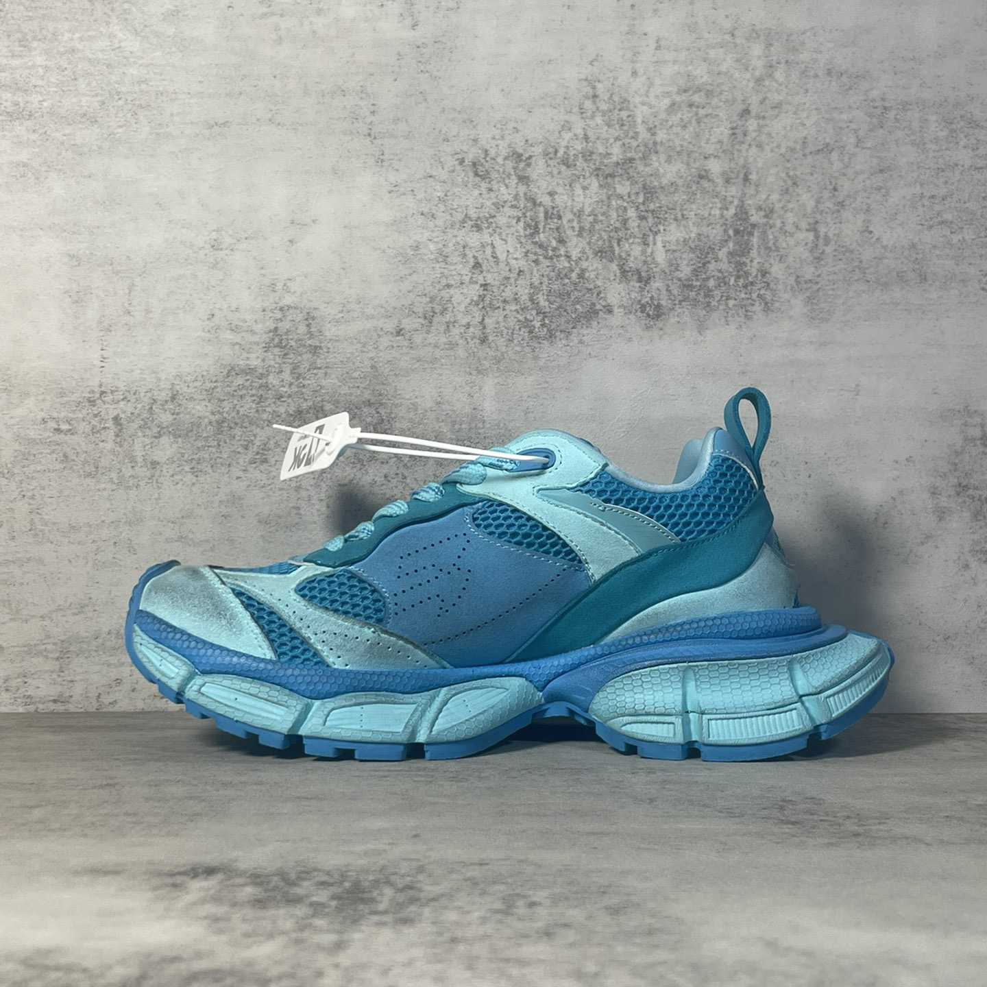 Balenciaga 3XL Sneaker In Blue - 