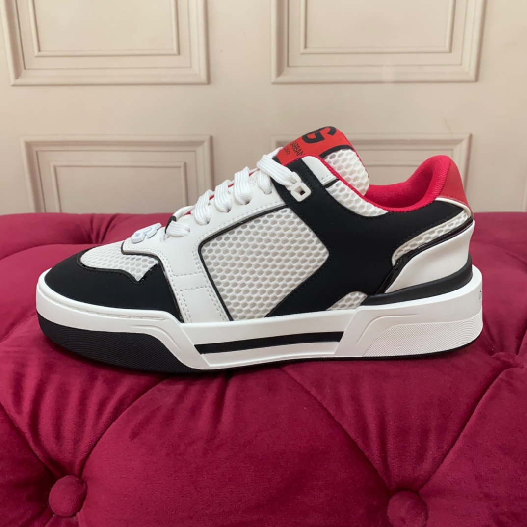 Dolce & Gabbana Mixed-material New Roma Sneakers - 