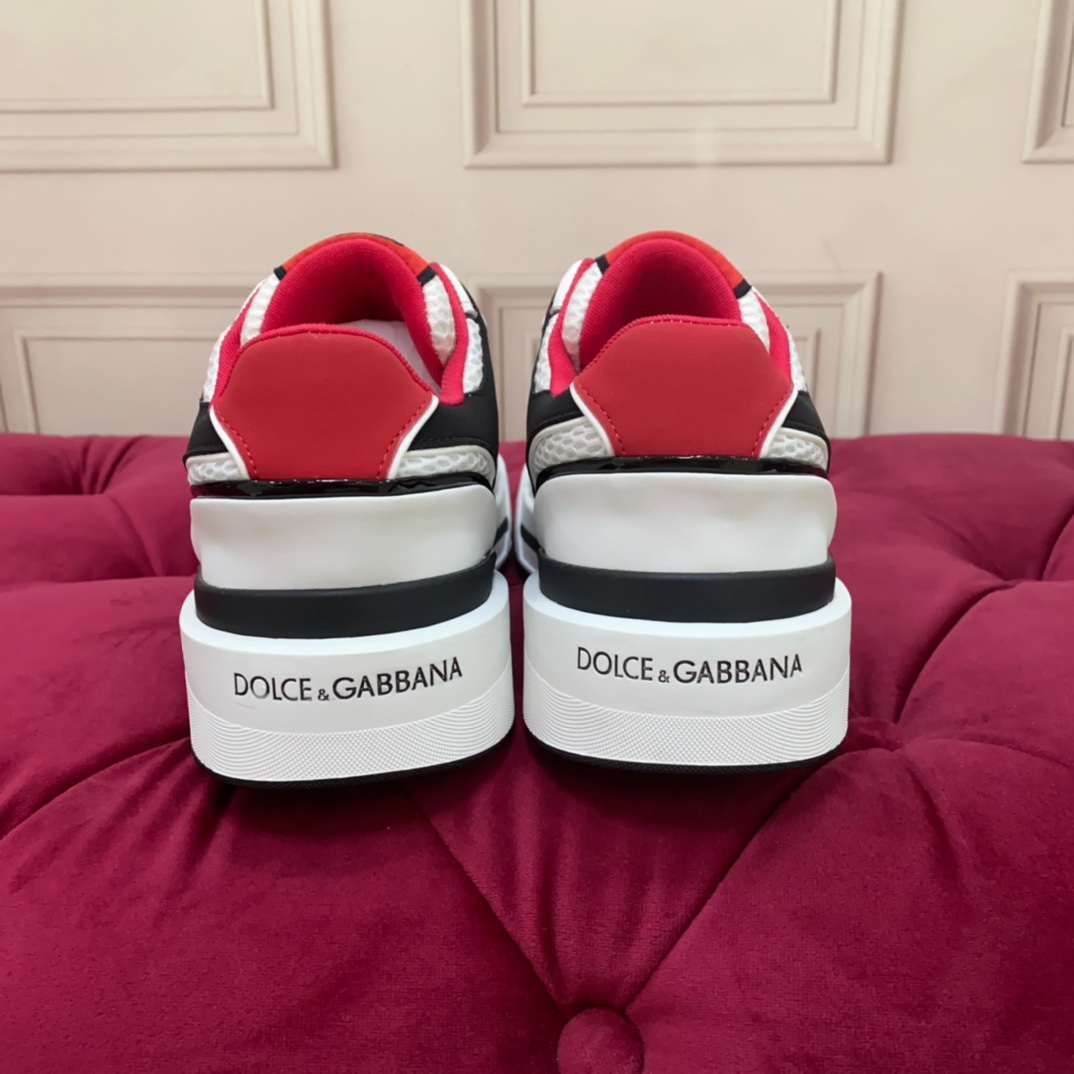Dolce & Gabbana Mixed-material New Roma Sneakers - 