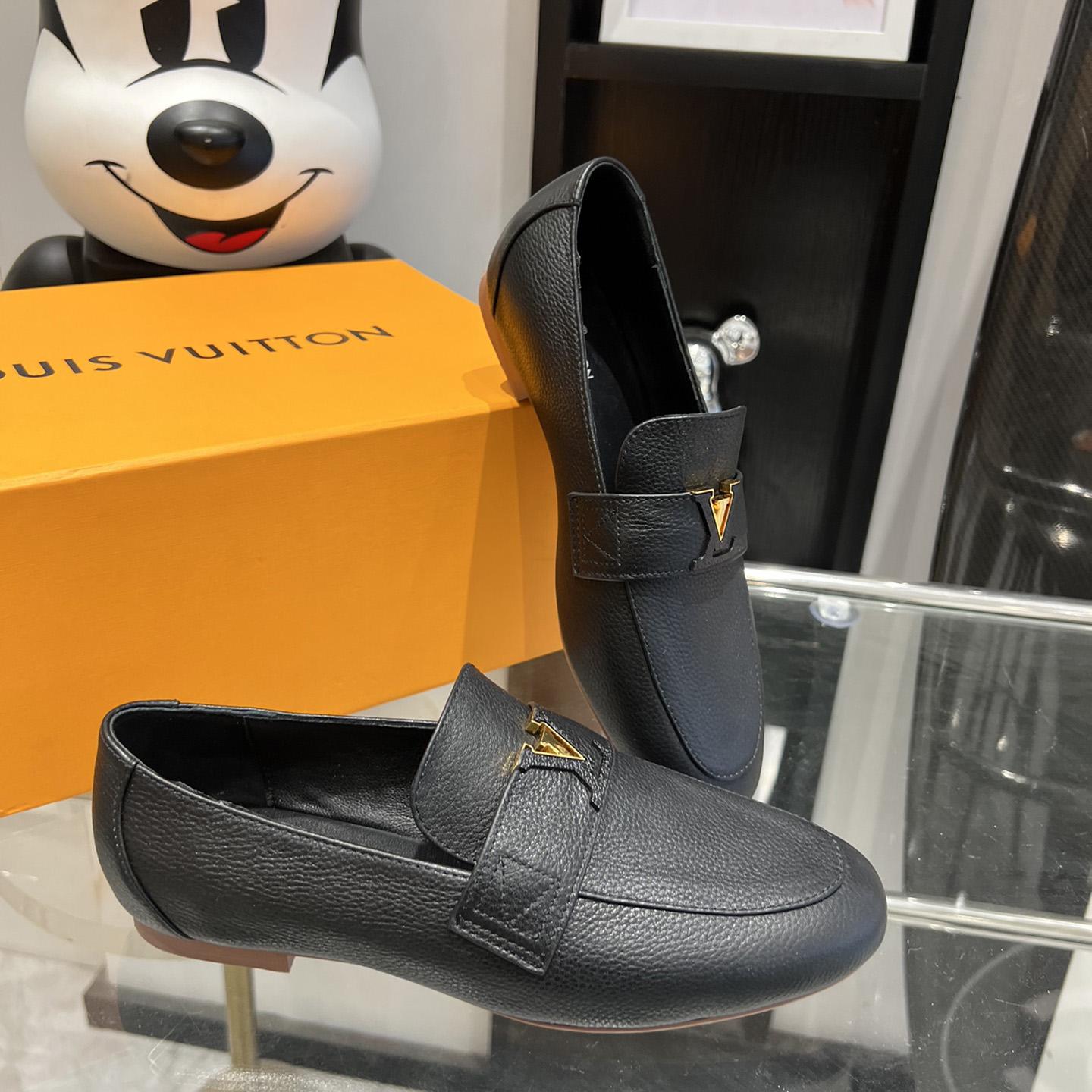 Louis Vuitton LV Capri Loafer - 