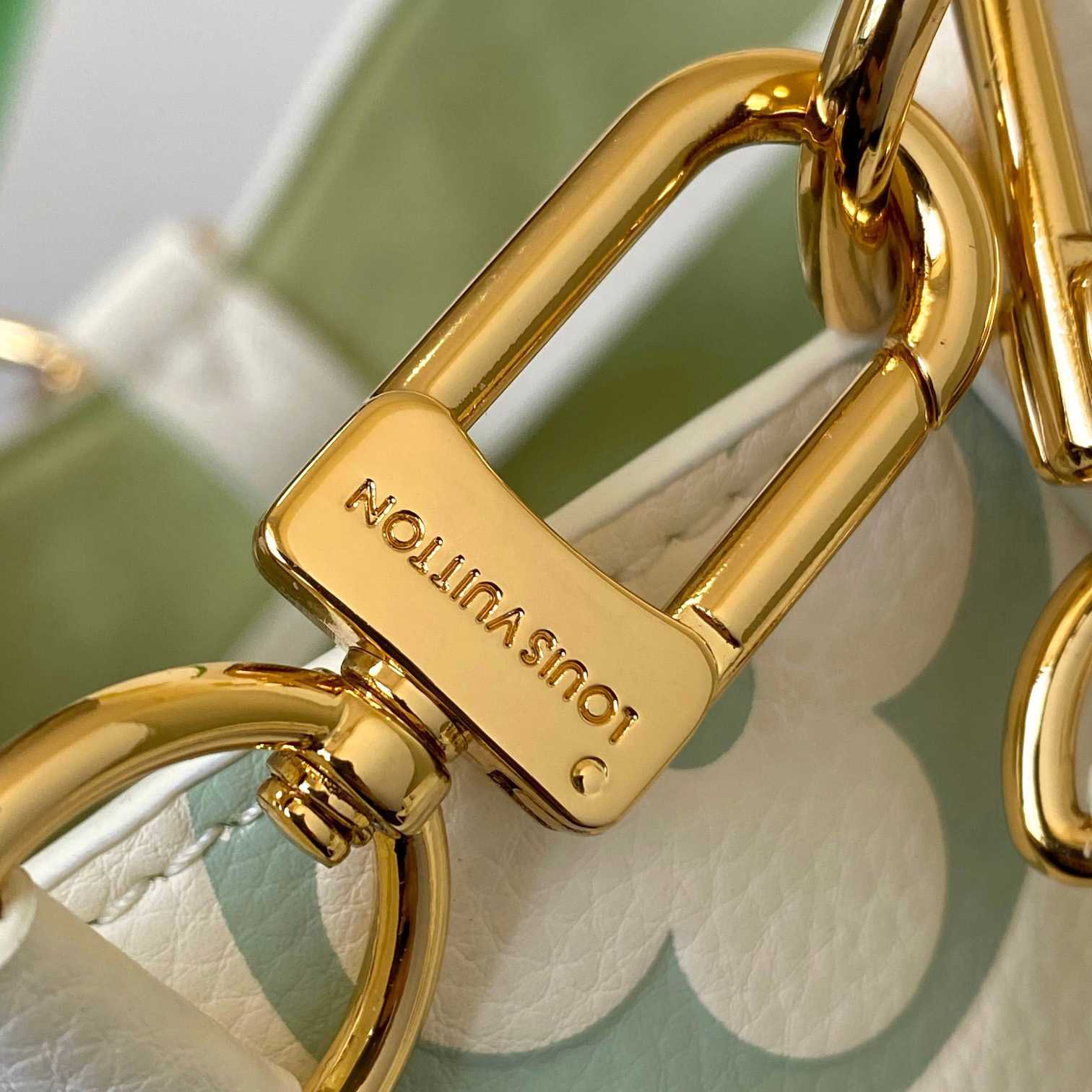 Louis Vuitton Néonoé BB   M24048 - 