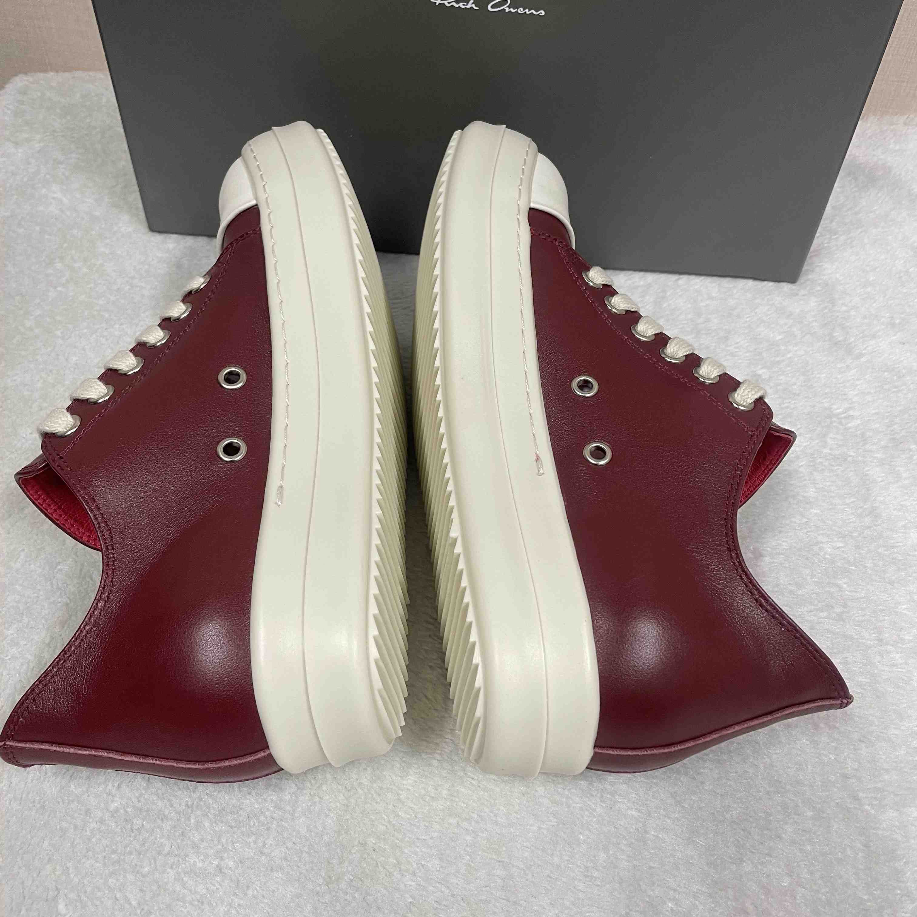 Rick Owens Low-Top Leather Sneakers - DesignerGu