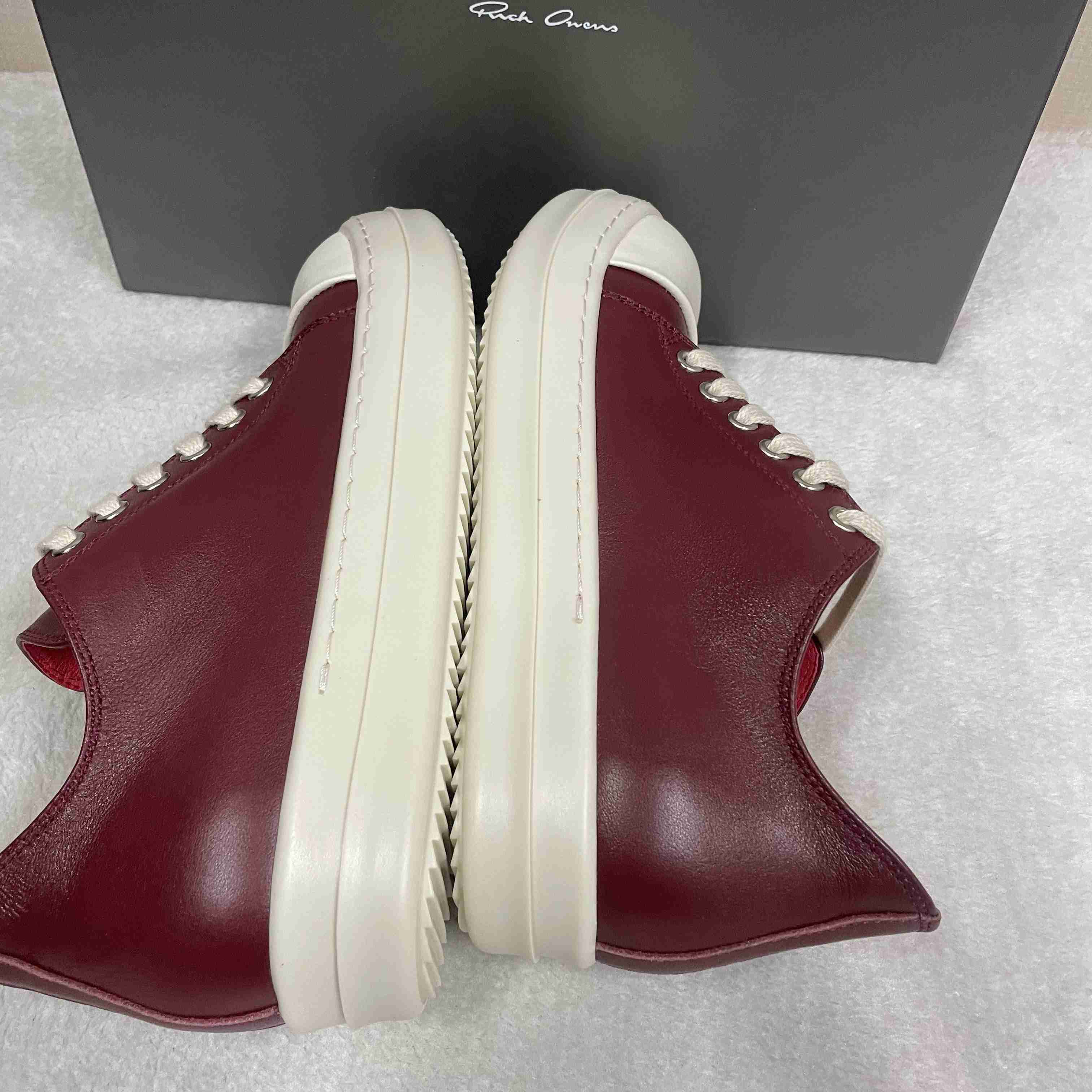 Rick Owens Low-Top Leather Sneakers - DesignerGu