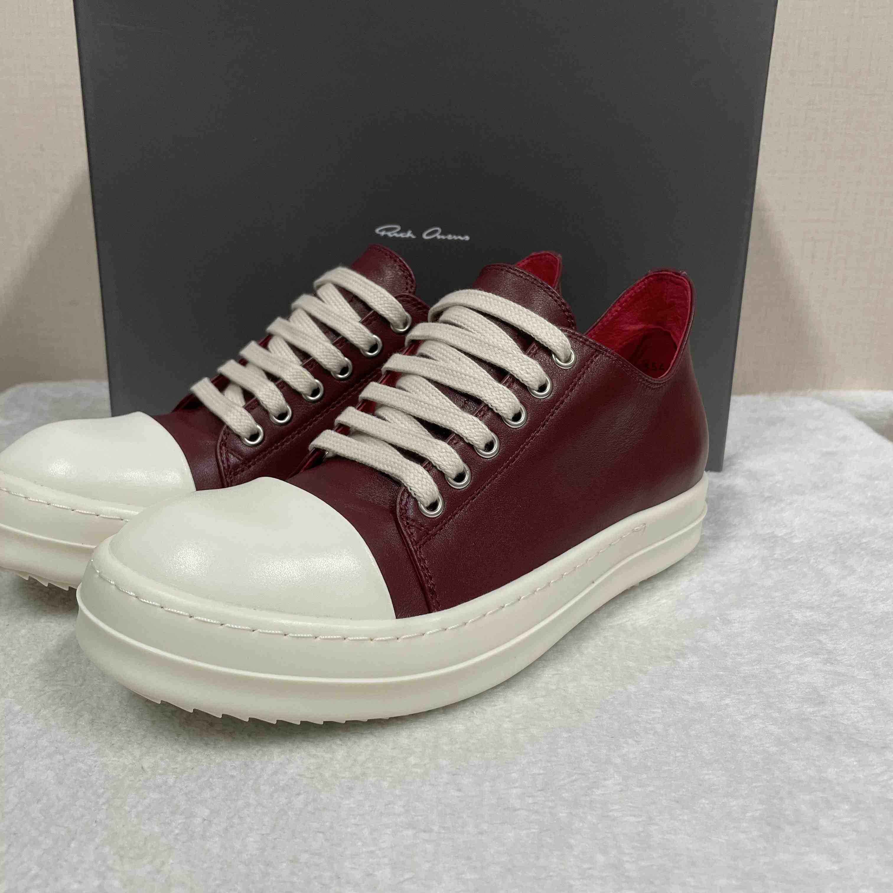 Rick Owens Low-Top Leather Sneakers - DesignerGu