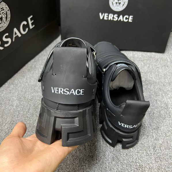 Versace Greca Labyrinth Chunky Leather Sneakers - 